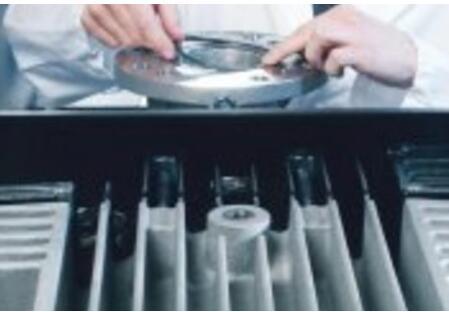 萊寶提供的真空技術(shù)和測量設(shè)備探測到了引力波